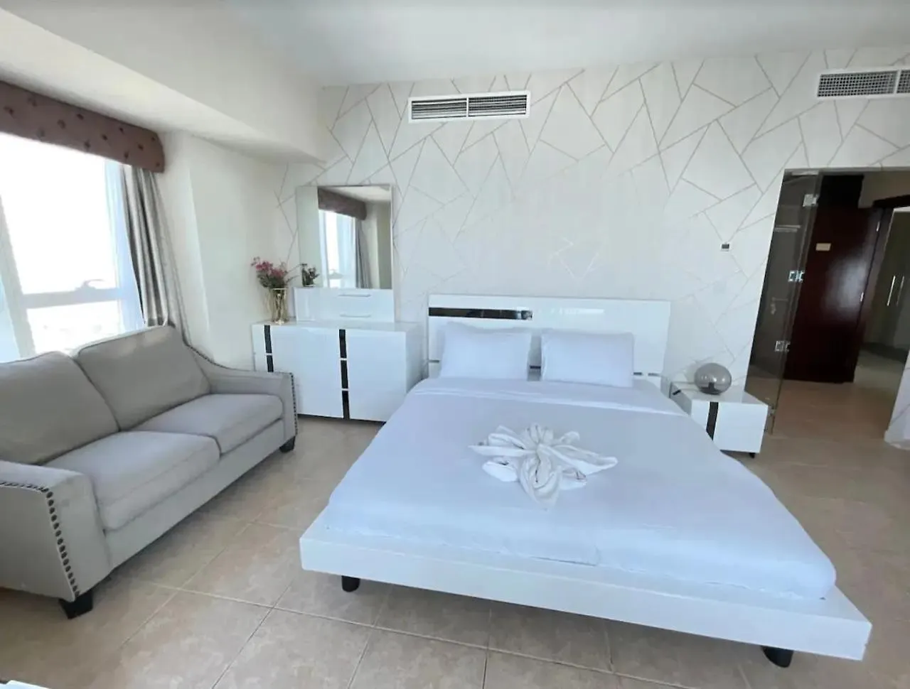 Rum i privatbostad Ensuite Rooms In Coliving Apartments In Marina Dubai