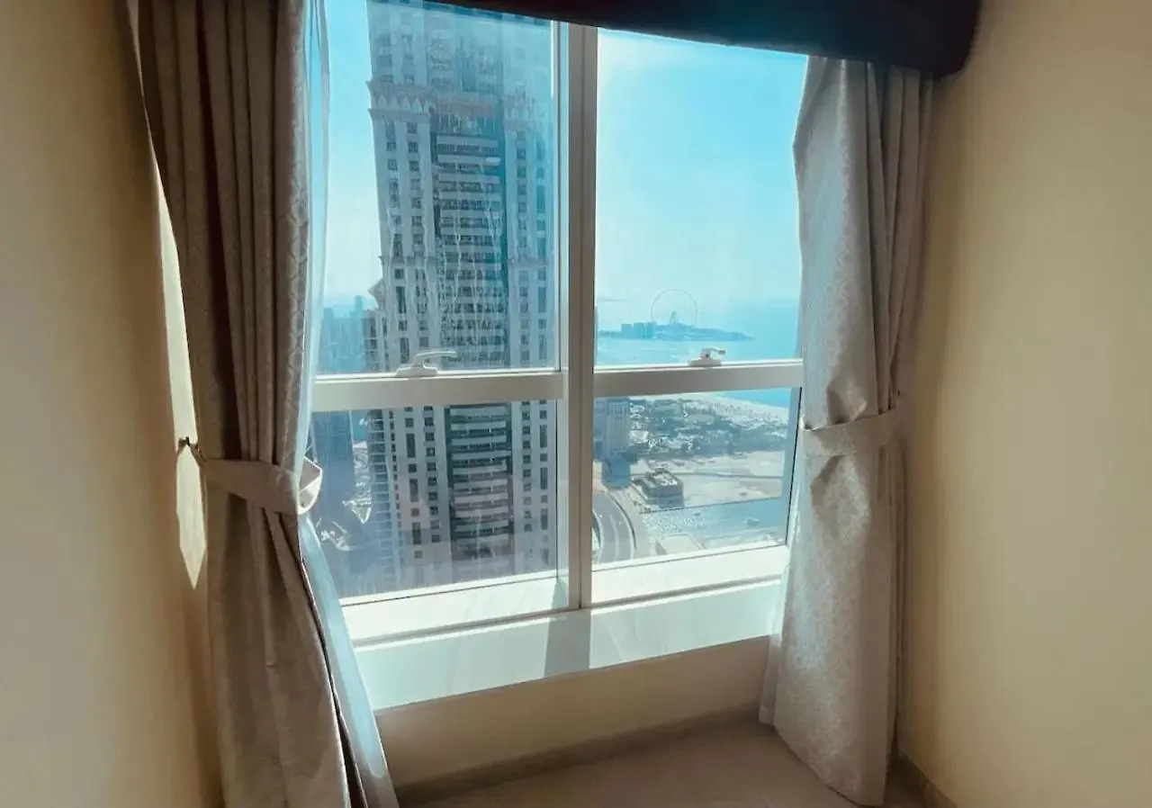 Rum i privatbostad Ensuite Rooms In Coliving Apartments In Marina Dubai