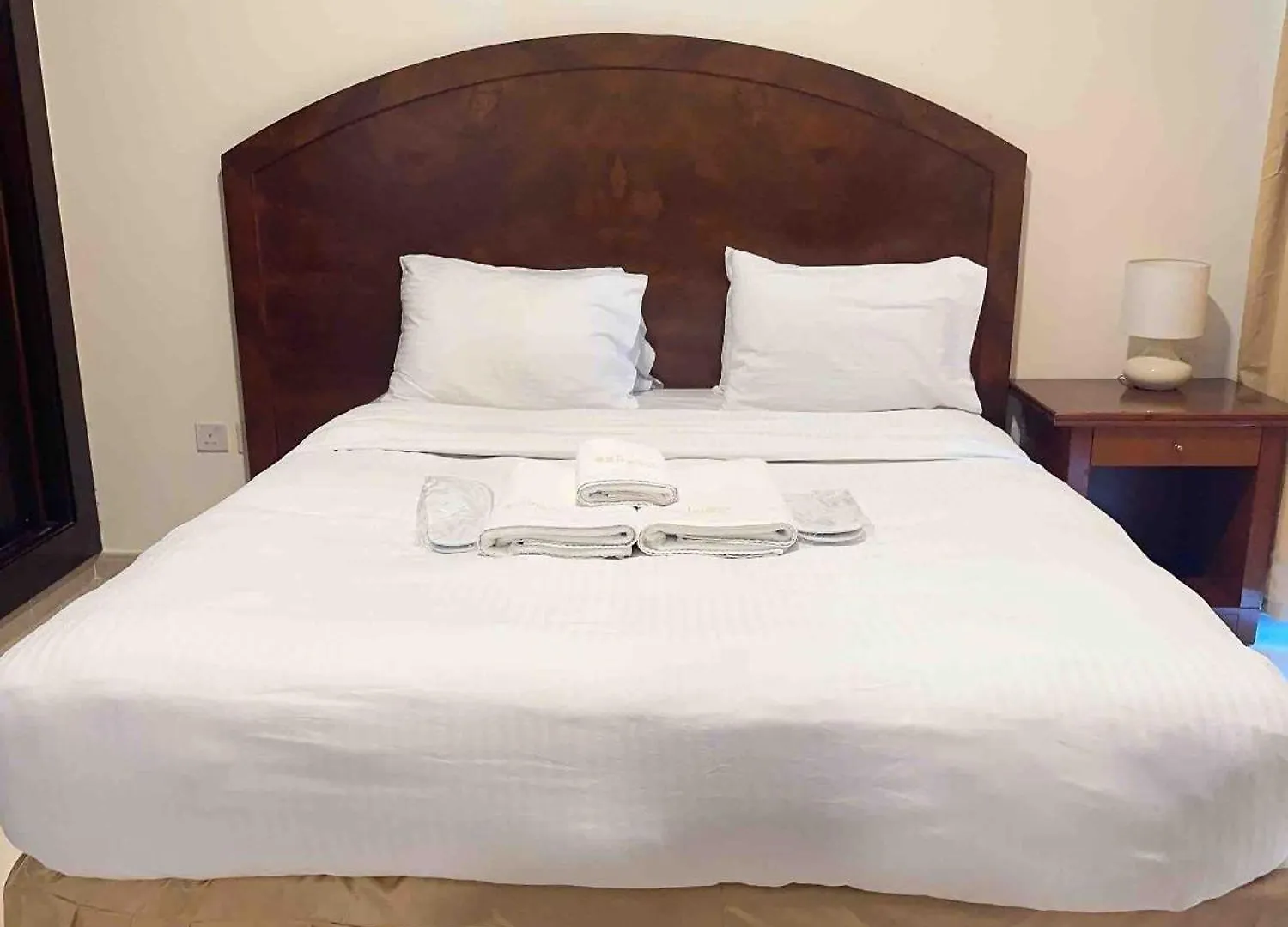Ensuite Rooms In Coliving Apartments In Marina Dubai 0*,  Förenade Arabemiraten