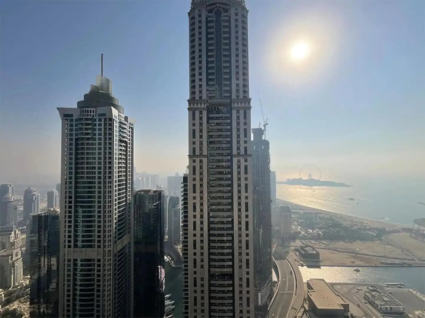 Ensuite Rooms In Coliving Apartments In Marina Dubai