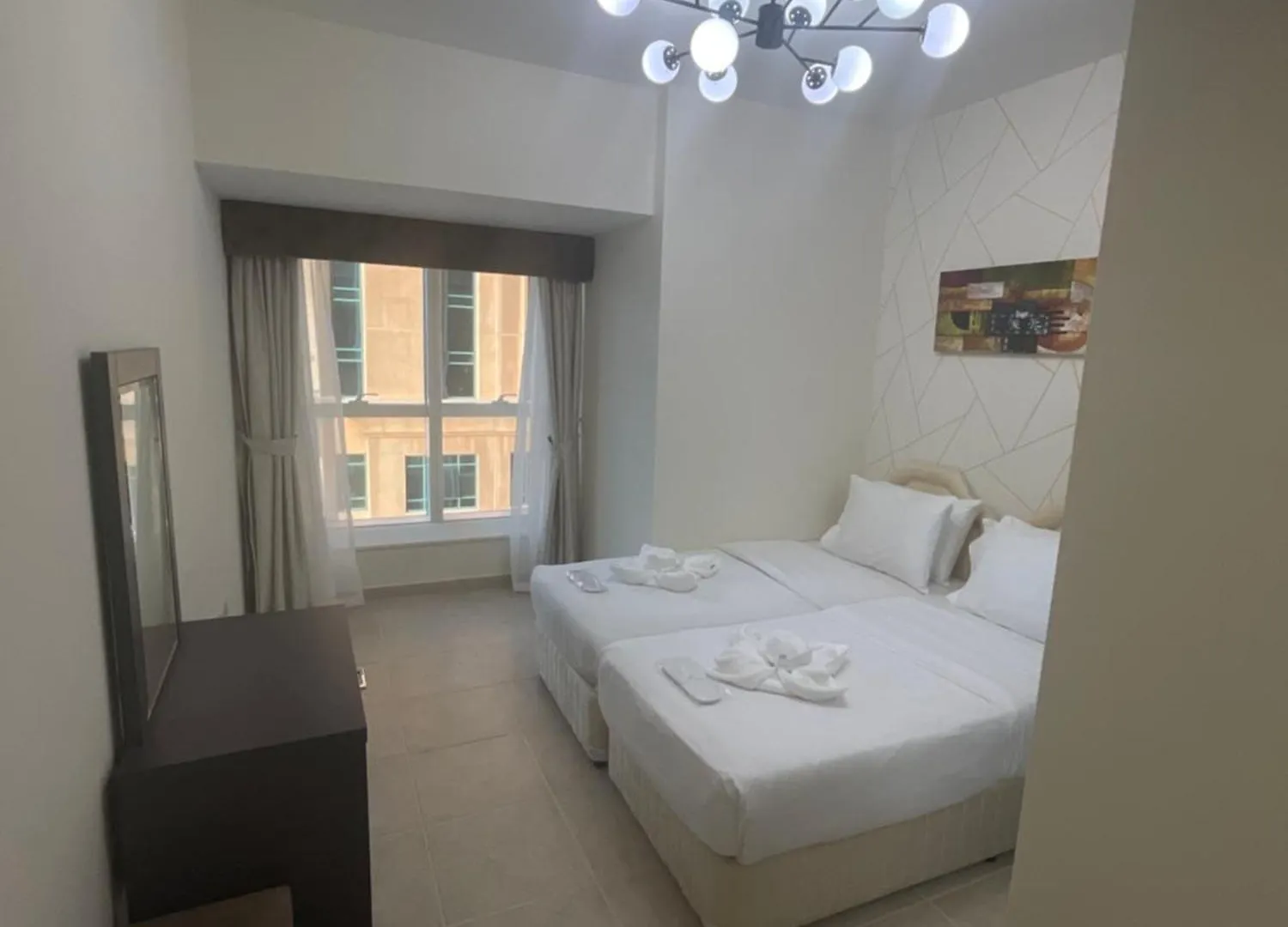 Homestay Ensuite Rooms In Coliving Apartments In Marina Dubai