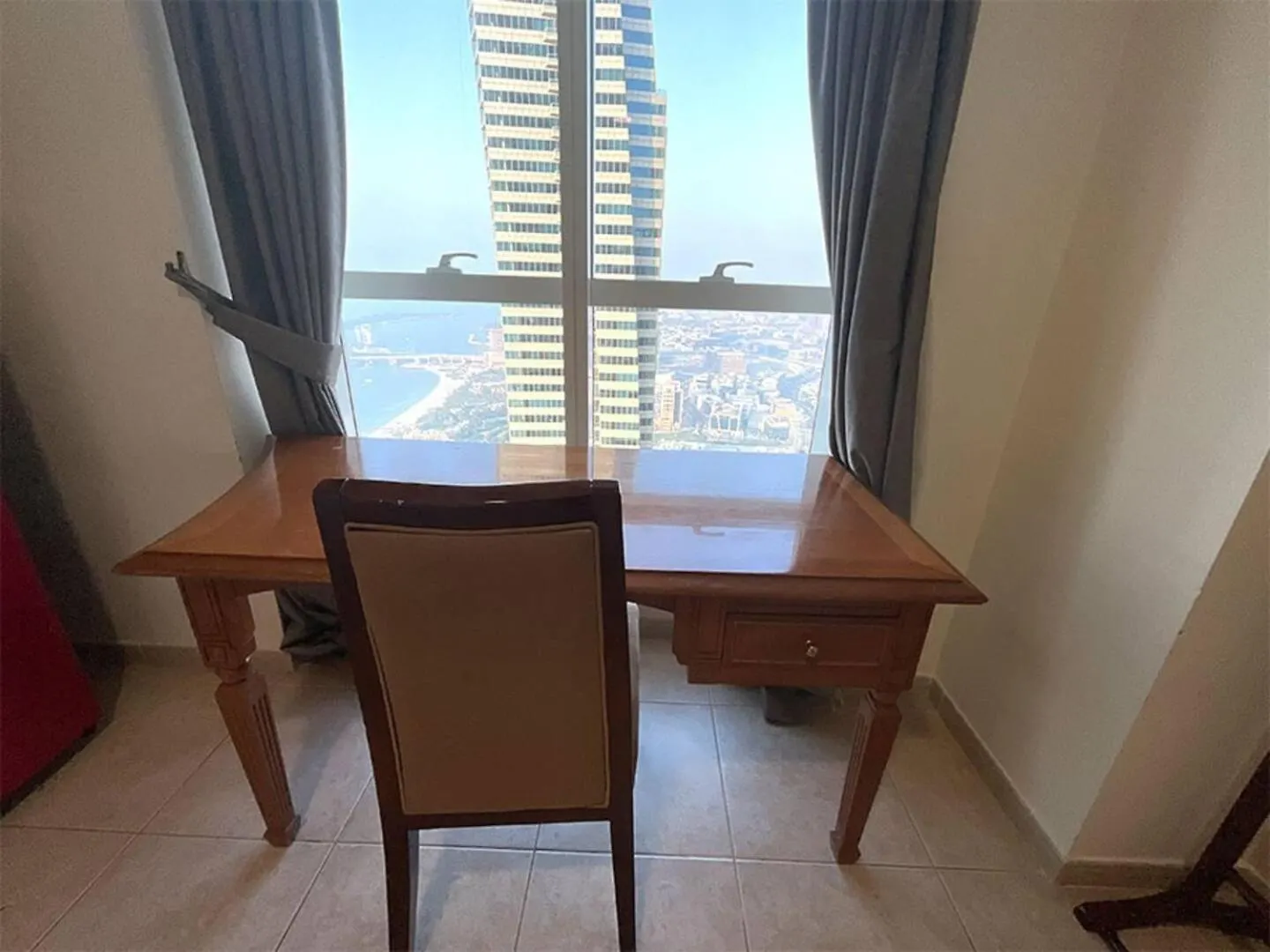 Ensuite Rooms In Coliving Apartments In Marina Dubai Homestay